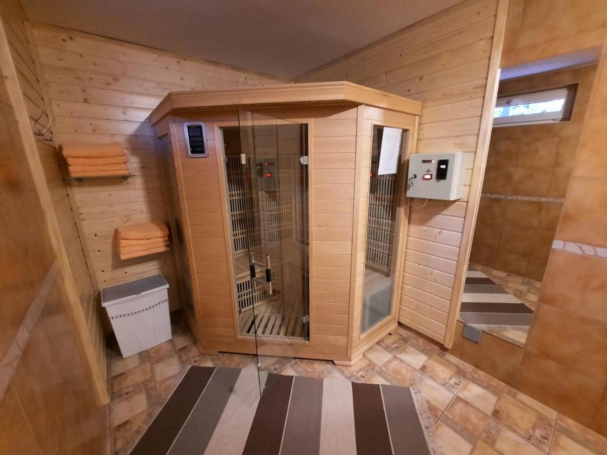 Oereghegy Vendeghaz Lägenhet Egerszalók Exteriör bild